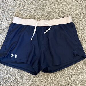Under Armour Workout Shorts Womens Medium